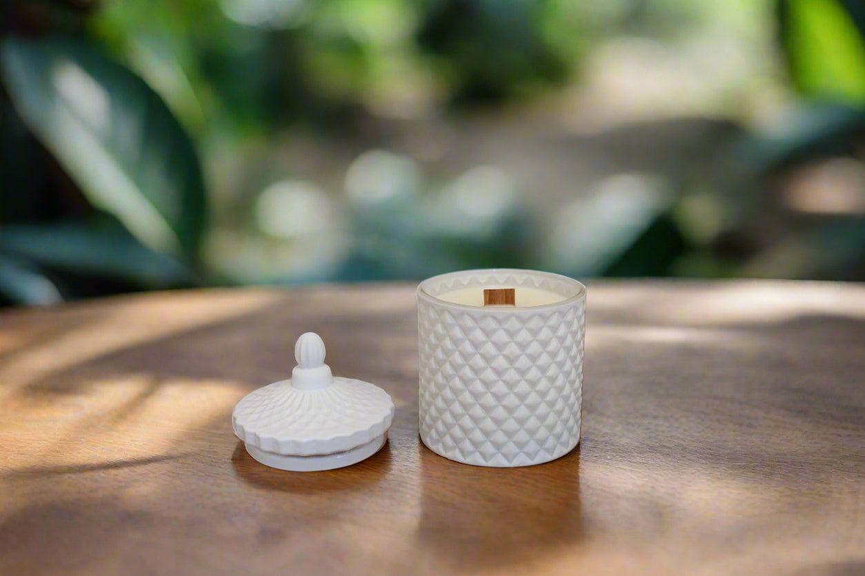 Soy-Coconut Large Matte Textured Ceramic Wooden Wick 10oz Candle with Lid